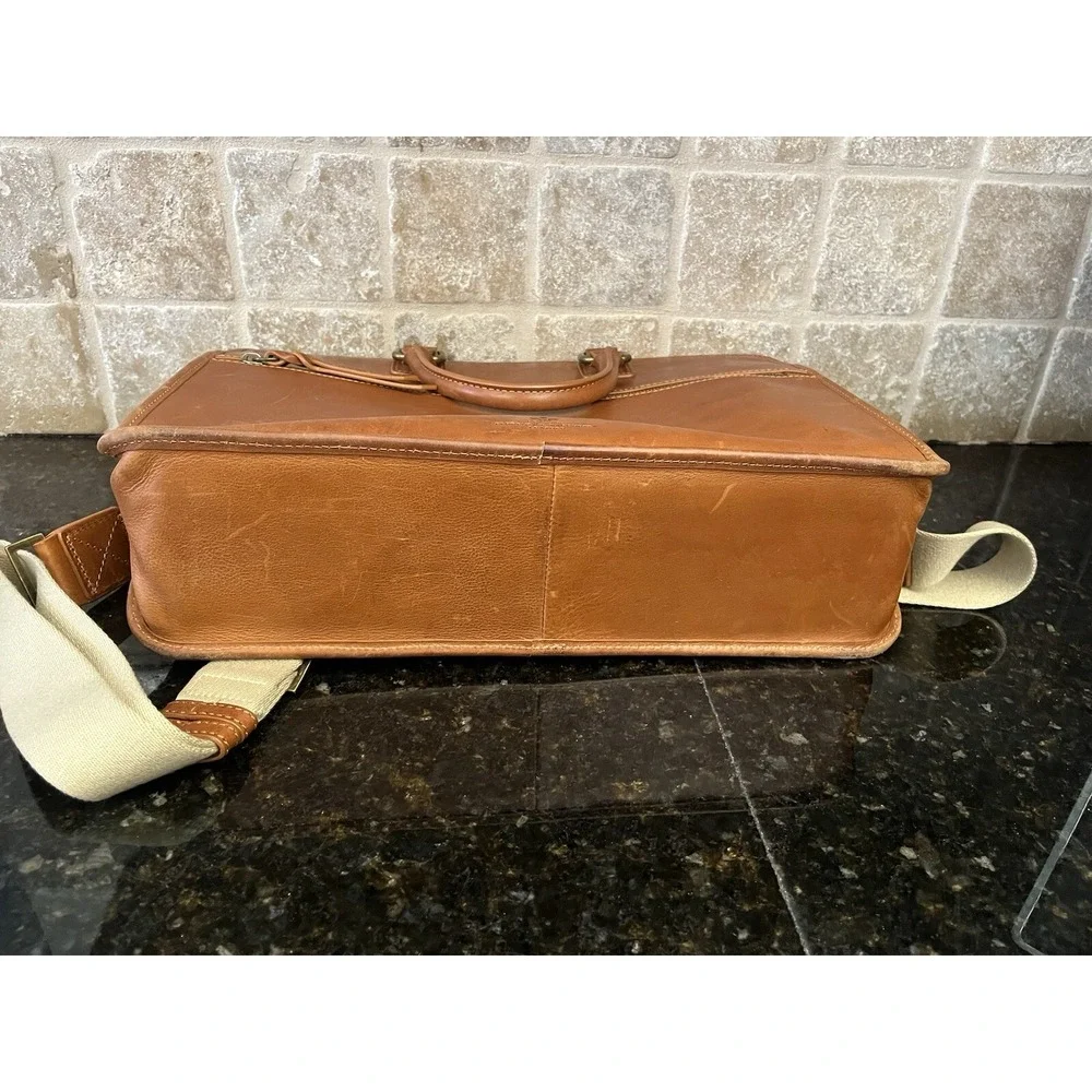 Dooney & Bourke Florentine Vaccetta Leather  Briefcase Brooklyn Tan Brown‎